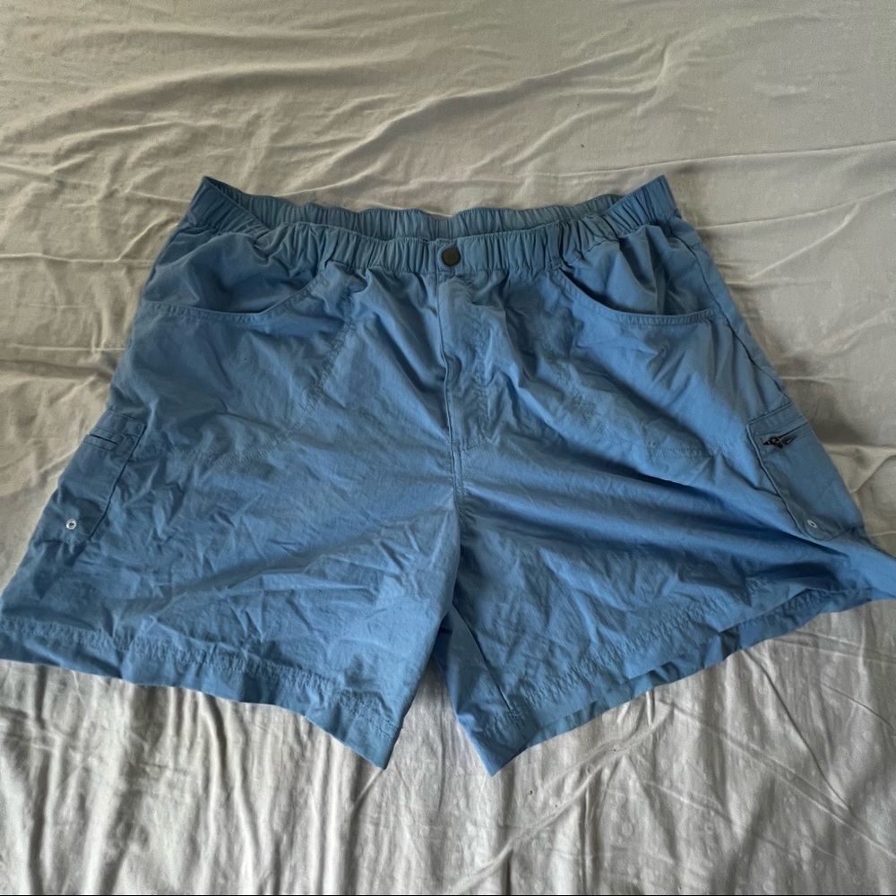 Columbia Blue Lightweight shorts XL